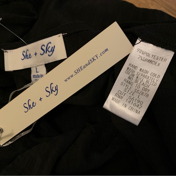 NWT Button up tie front blouse in black size L - Picture 8 of 8